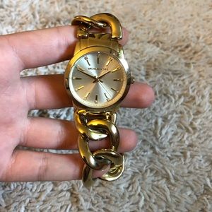 michael kors watch!!